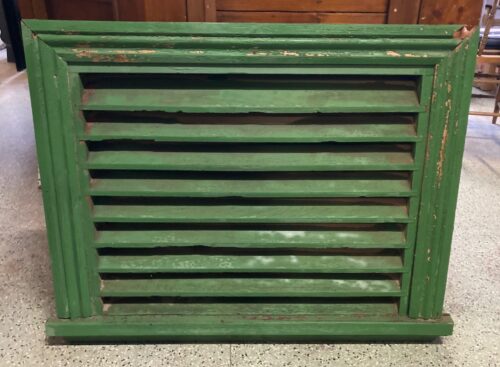 Timber gable vent, vintage, 855mm x 655mm (D261) $220
