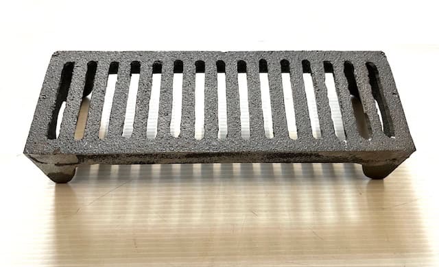 Vent 7S , single brick size cast iron wall vent, reproduction of heritage vent. 215 x 75mm. Please contact us for current stock levels and orders. $43 each
