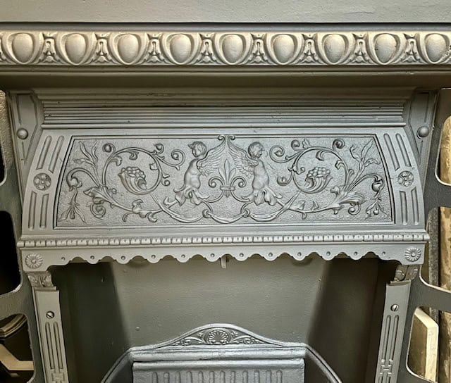 Cherub hood with botanical garlands, original cast iron fire insert, fully restored by Feds, 965 x 965mm - Image 3