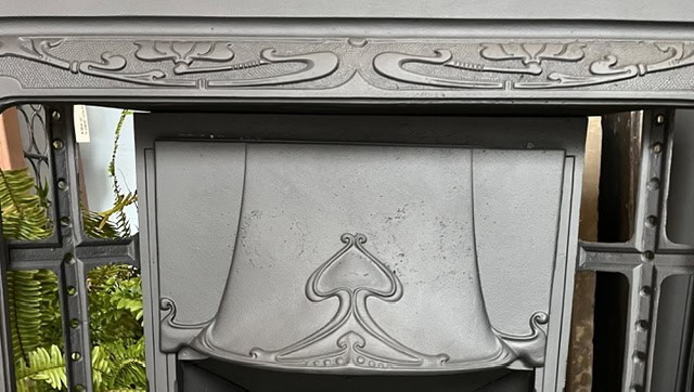 Circa 1910, original Art Nouveau #593 cast iron fire insert, fully restored by Feds, 965 x 965mm - Image 3