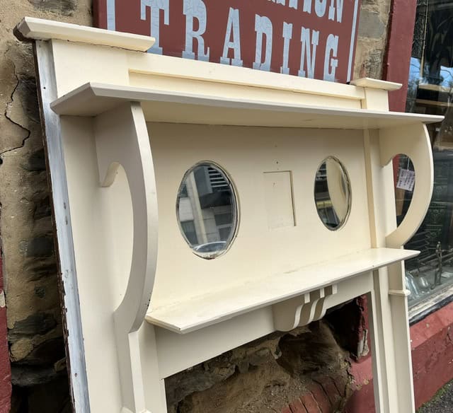 Original double shelf timber fireplace mantel with two oval bevelled mirror inserts - Image 3