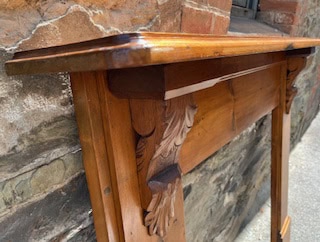 Polished pine mantelpiece with carved Victorian scrolls - Image 2